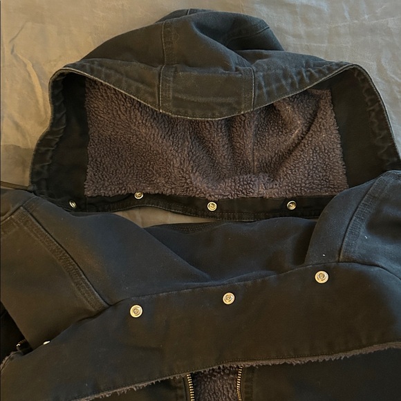 Carhartt MEDIUM black jacket - Picture 9 of 15